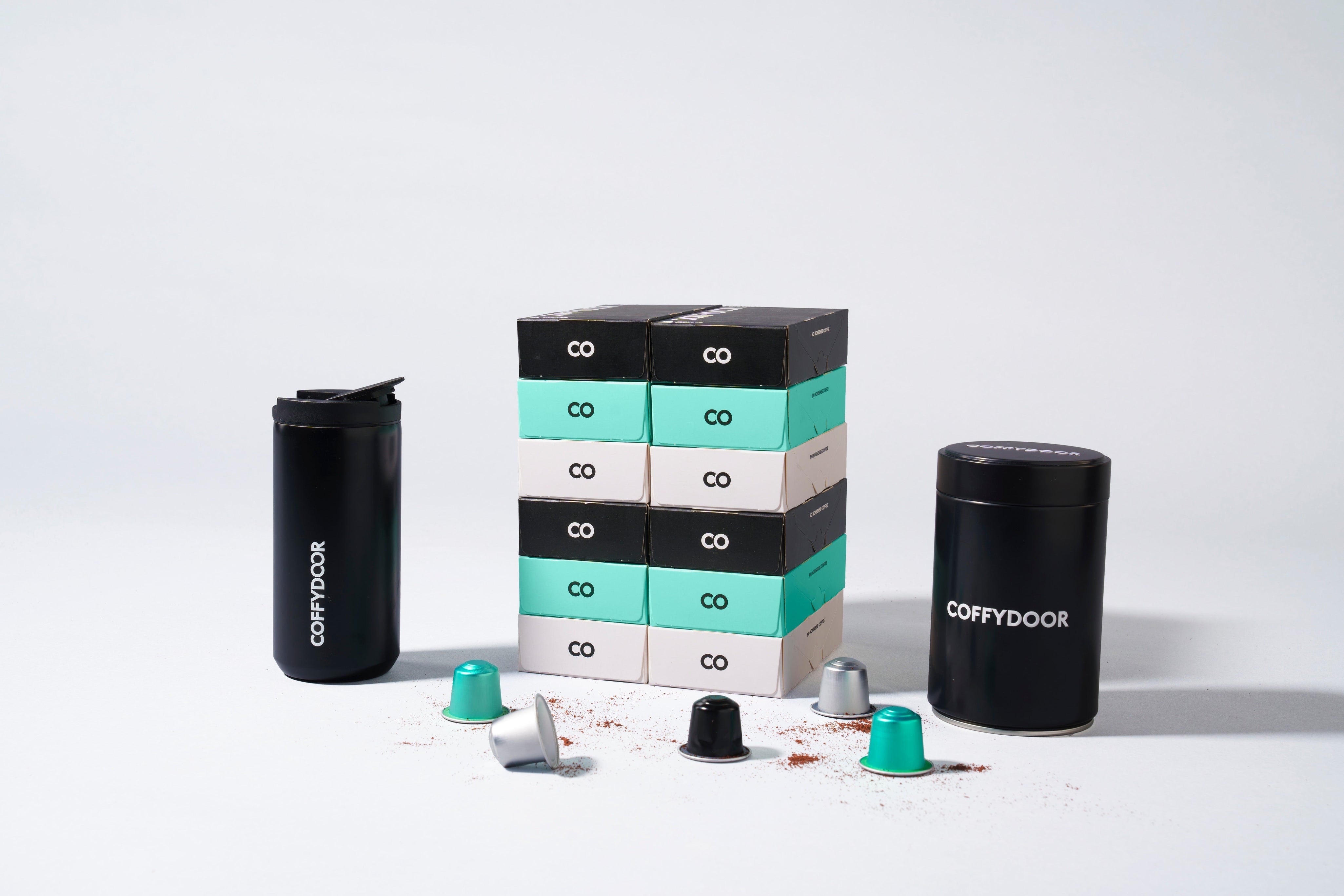 120 Nespresso®-kompatibla kapslar + Gratis Termomugg + Kapselhållare