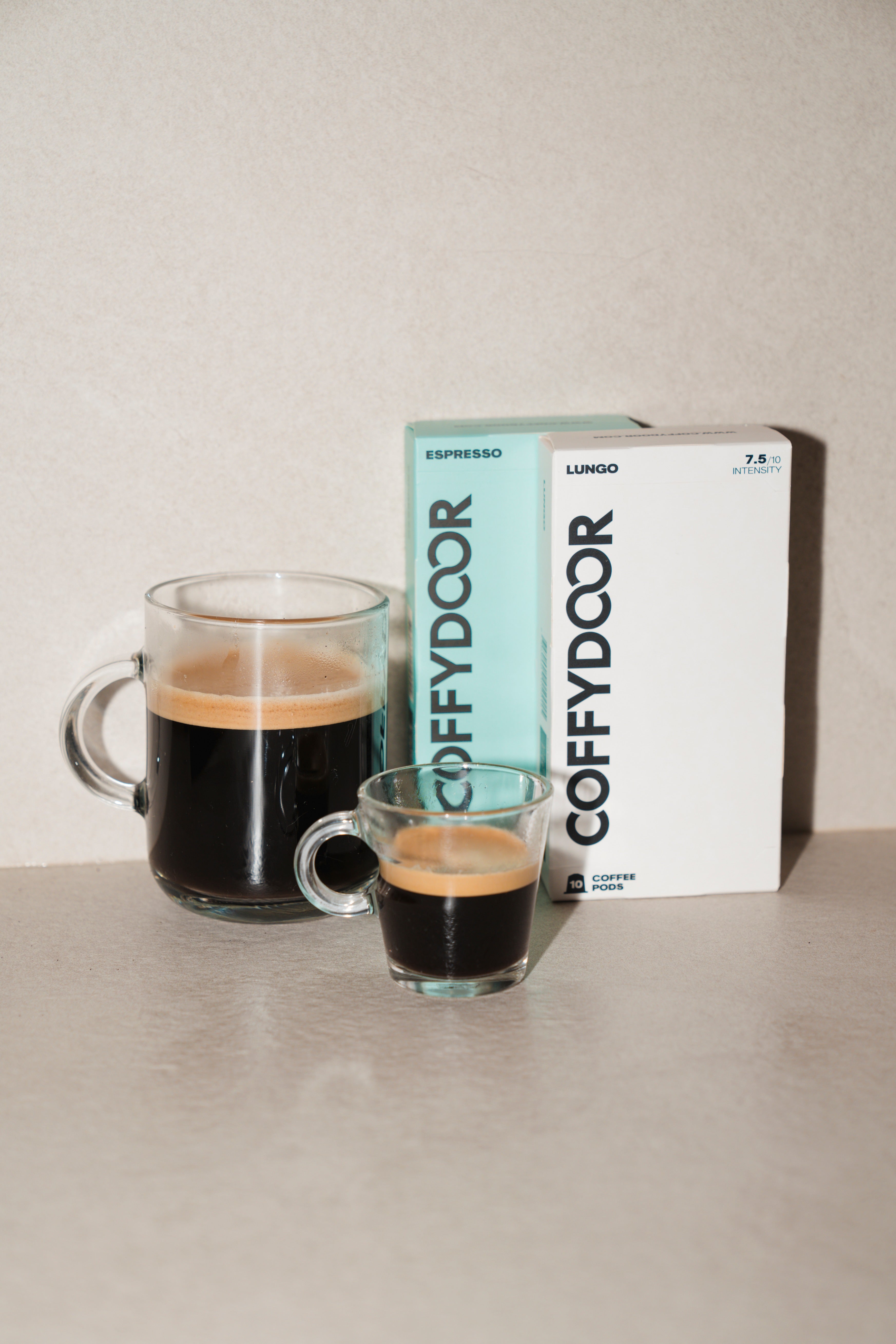 120 Nespresso®-kompatibla kapslar + Coffybox